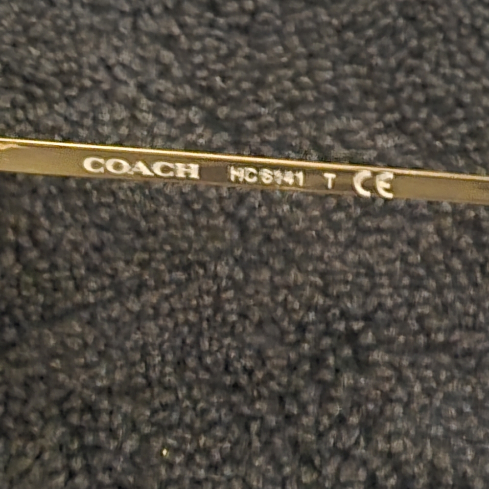 Coach Frame - Picture 5 of 5